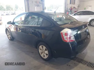 2011 Nissan Sentra SR with VIN 3N1AB6AP0BL713339, listed as a IAAI auction lot 42684022 with 180,595 mi miles and . Bid and sale history available at DreamBid. Image 3.