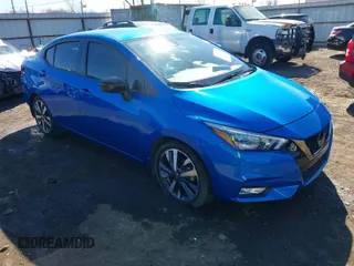 2020 Nissan Versa SR with VIN 3N1CN8FV9LL894736, listed as a IAAI auction lot 41671100 with 53,039 mi miles. Bid and sale history available at carsss.com. Image 1.