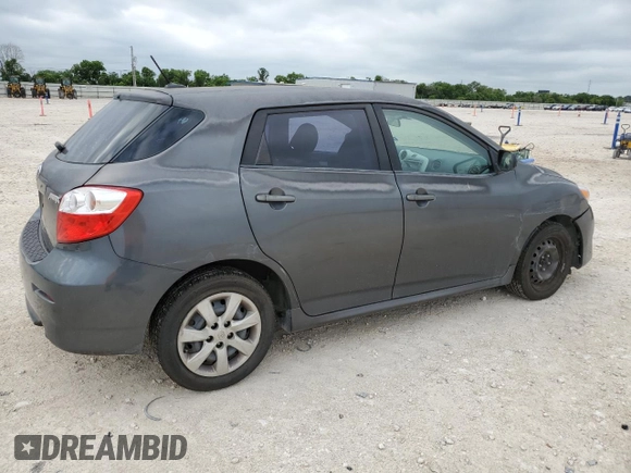 2011 Toyota Matrix S z VIN 2T1KE4EEXBC048054, wystawiony jako Copart lot #55150605 z przebiegiem 108 447 mil mil oraz Szkoda całkowita • Salvage title. Historia ofert i sprzedaży dostępna na DreamBid. Obrazek 3.