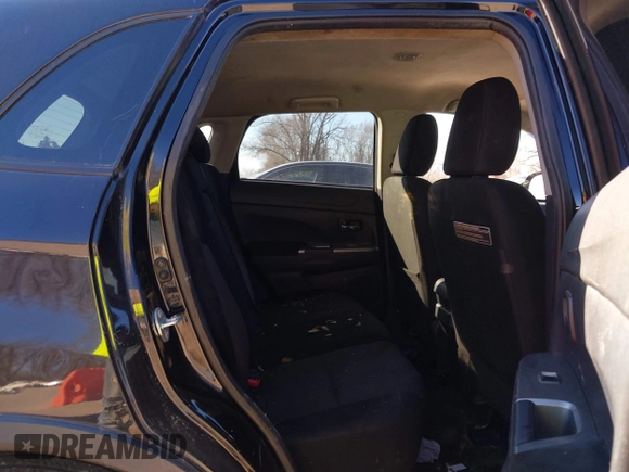 2018 Mitsubishi Outlander Sport ES 2.0 with VIN JA4AR3AU5JU020388, listed as a IAAI auction lot 38733752 with 115,174 mi miles. Bid and sale history available at carsss.com. Image 7.