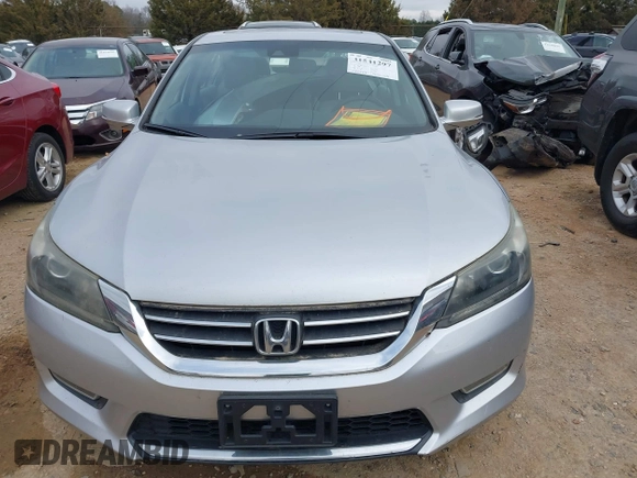 2013 Honda Accord Sdn EX-L with VIN 1HGCR2F8XDA031768, listed as a IAAI auction lot 41541297 with 134,332 mi miles. Bid and sale history available at carsss.com. Image 12.