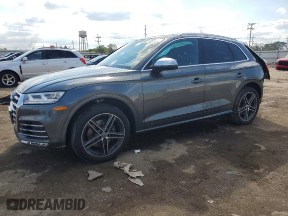 2019 Audi SQ5 Premium Plus with VIN WA1B4AFYXK2027241, listed as a Copart auction lot 72826554 with 70,140 mi miles and Salvage Title. Bid and sale history available at DreamBid. Image 1.