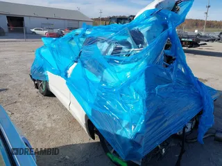 2018 Toyota Highlander SE with VIN 5TDJZRFH8JS892072, listed as a IAAI auction lot 40764404 with Not provided miles and . Bid and sale history available at DreamBid. Image 3.