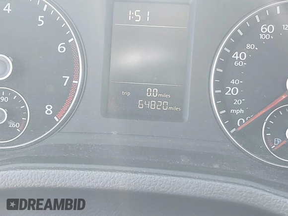 2015 Volkswagen Passat 1.8T Limited Edition with VIN 1VWAT7A34FC032404, listed as a IAAI auction lot 42126991 with 64,820 mi miles. Bid and sale history available at carsss.com. Image 7.