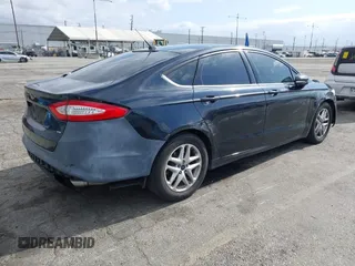 2014 Ford Fusion SE with VIN 3FA6P0H71ER317936, listed as a IAAI auction lot 42119522 with 206,220 mi miles. Bid and sale history available at carsss.com. Image 4.