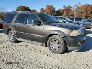 2005 Lincoln Navigator Luxury with VIN 5LMFU28555LJ00538, listed as a Copart auction lot 78128474 with 215,834 mi miles and Salvage Title. Bid and sale history available at carsss.com. Image 4.