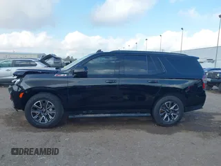 2024 Chevrolet Tahoe Z71 with VIN 1GNSKPKL9RR316256, listed as a IAAI auction lot 41467137 with 9,814 mi miles and . Bid and sale history available at DreamBid. Image 14.