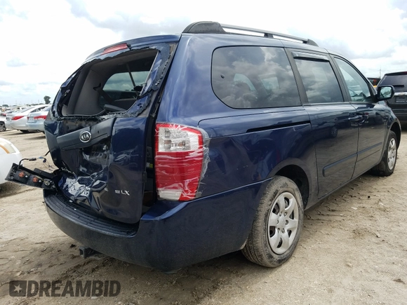 2008 Kia Sedona LX with VIN KNDMB233386236924, listed as a Copart auction lot 84745164 with 259,803 mi miles and Non Repairable. Bid and sale history available at carsss.com. Image 4.