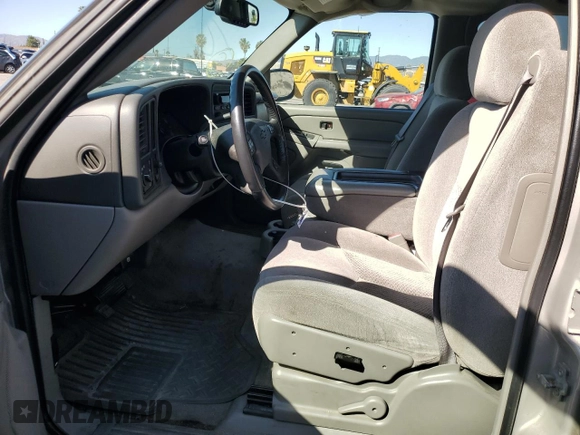 2006 Chevrolet Suburban LS with VIN 1GNEC16Z66J128522, listed as a Copart auction lot 43796685 with 97,321 mi miles and Salvage Title. Bid and sale history available at carsss.com. Image 7.