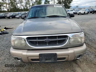 2000 Ford Explorer Eddie Bauer with VIN 1FMZU74E3YZB45594, listed as a Copart auction lot 71363444 with 185,791 mi miles and Clean title. Bid and sale history available at DreamBid. Image 5.