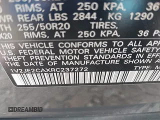 2024 Volkswagen Atlas SE with VIN 1V2JE2CAXRC237272, listed as a IAAI auction lot 42128786 with 61,475 mi miles and . Bid and sale history available at DreamBid. Image 9.