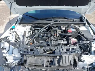 2024 Honda Civic Si z VIN 2HGFE1E5XRH474084, wystawiony jako IAAI lot #41465798 z przebiegiem 14 141 mil mil oraz . Historia ofert i sprzedaży dostępna na DreamBid. Obrazek 10.
