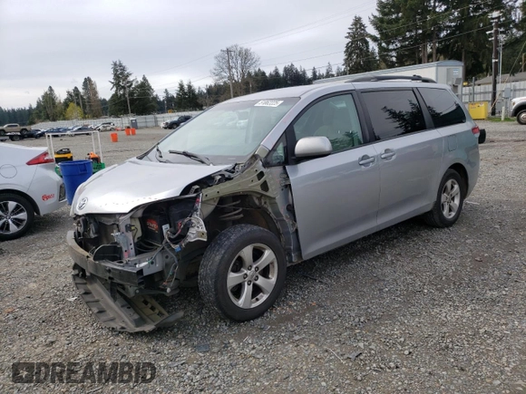 2012 Toyota Sienna LE AAS with VIN 5TDKK3DC4CS259844, listed as a Copart auction lot 51862225 with 170,712 mi miles and Salvage Title. Bid and sale history available at carsss.com. Image 1.