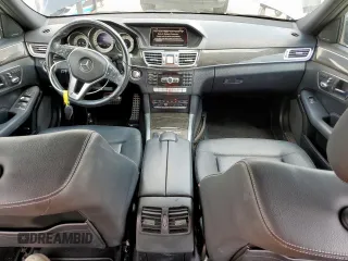 2014 Mercedes-Benz E 350 Sport with VIN WDDHF5KB5EB026558, listed as a Copart auction lot 59440265 with 139,160 mi miles and Salvage title. Bid and sale history available at DreamBid. Image 8.