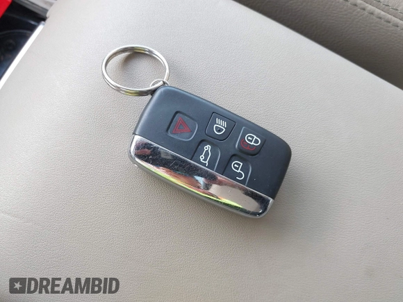 2016 Land Rover LR4 HSE с VIN SALAG2V6XGA778800, выставлен на аукционе IAAI как лот 42039649 с пробегом 126 486 миль миль и . История ставок и продаж доступна на DreamBid. Изображение 11.