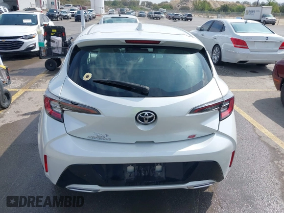 2022 Toyota Corolla Hatchback SE with VIN JTNB4MBE5N3188805, listed as a IAAI auction lot 41881571 with 45,416 mi miles. Bid and sale history available at carsss.com. Image 16.