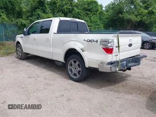 2009 Ford F-150 XL z VIN 1FTPW14V19FB19582, wystawiony jako IAAI lot #42354741 z przebiegiem 132 074 mil mil oraz . Historia ofert i sprzedaży dostępna na DreamBid. Obrazek 3.