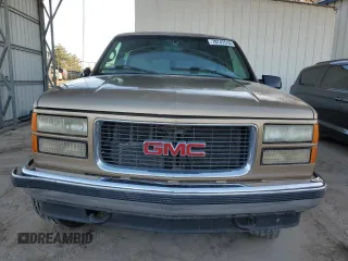 1999 GMC Suburban with VIN 1GKFK16R9XJ790410, listed as a Copart auction lot 78747514 with 289,459 mi miles and Non Repairable. Bid and sale history available at carsss.com. Image 5.