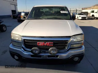2007 GMC Sierra 1500HD SLE z VIN 1GTGK13U67F163353, wystawiony jako Copart lot #80167274 z przebiegiem 223 067 mil mil oraz Tytuł czysty. Historia ofert i sprzedaży dostępna na DreamBid. Obrazek 5.