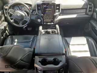 2019 Ram 1500 Limited z VIN 1C6SRFHT7KN700112, wystawiony jako Copart lot #56429005 z przebiegiem 93 433 mil mil oraz Szkoda całkowita • Salvage title. Historia ofert i sprzedaży dostępna na DreamBid. Obrazek 8.