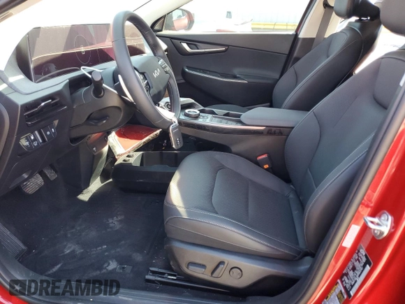 2024 Kia EV6 Wind with VIN KNDC34LA5R5622707, listed as a Copart auction lot 49500815 with 1,111 mi miles and Salvage Title. Bid and sale history available at carsss.com. Image 7.