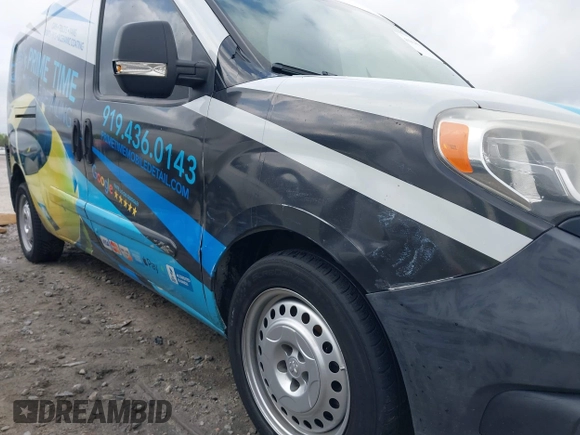 2016 Ram ProMaster City Cargo Tradesman z VIN ZFBERFAT4G6C69767, wystawiony jako IAAI lot #41954711 z przebiegiem 156 015 mil mil oraz . Historia ofert i sprzedaży dostępna na DreamBid. Obrazek 6.