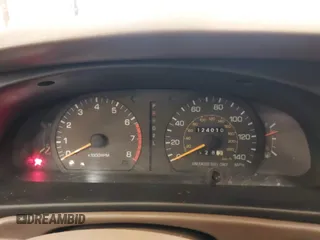 1994 Toyota Camry LE with VIN JT2SK12E3R0207215, listed as a IAAI auction lot 41788670 with 124,010 mi miles. Bid and sale history available at carsss.com. Image 7.