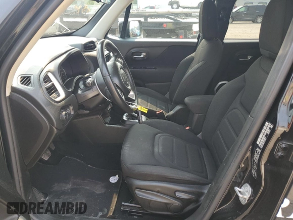 2018 Jeep Renegade Latitude z VIN ZACCJABB9JPH63600, wystawiony jako Copart lot #58851605 z przebiegiem 121 781 mil mil oraz Szkoda całkowita • Salvage title. Historia ofert i sprzedaży dostępna na DreamBid. Obrazek 7.