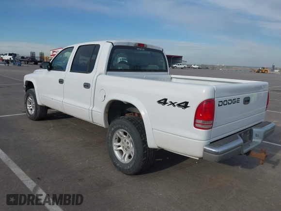 2004 Dodge Dakota SLT with VIN 1D7HG48N44S524998, listed as a IAAI auction lot 42195420 with 197,530 mi miles and . Bid and sale history available at DreamBid. Image 3.