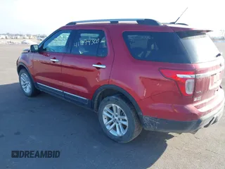 2013 Ford Explorer XLT z VIN 1FM5K8D83DGC52719, wystawiony jako IAAI lot #41774303 z przebiegiem 137 090 mil mil oraz . Historia ofert i sprzedaży dostępna na DreamBid. Obrazek 3.