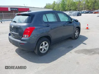 2016 Chevrolet Trax LS z VIN 3GNCJNSBOGL130872, wystawiony jako IAAI lot #42030004 z przebiegiem 121 078 mil mil oraz . Historia ofert i sprzedaży dostępna na DreamBid. Obrazek 4.
