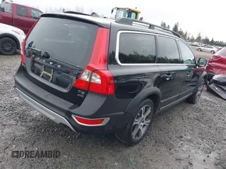 2012 Volvo XC70 T6 with VIN YV4902BZ9C1142969, listed as a IAAI auction lot 41750918 with 124,322 mi miles and . Bid and sale history available at DreamBid. Image 4.