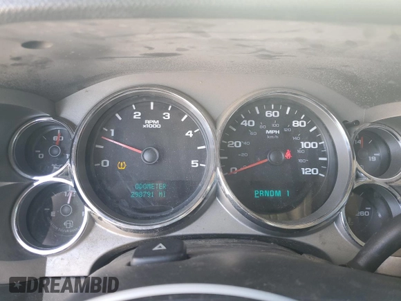 2007 GMC Sierra 3500HD SRW SLT z VIN 1GTHK33657F518837, wystawiony jako Copart lot #88449265 z przebiegiem 298 791 mil mil oraz Szkody całkowita. Historia ofert i sprzedaży dostępna na DreamBid. Obrazek 9.