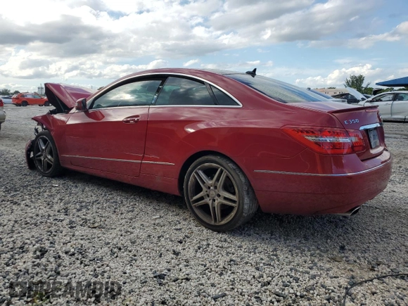 2013 Mercedes-Benz E 350 with VIN WDDKJ5KB9DF192237, listed as a Copart auction lot 75918194 with 98,118 mi miles and Salvage Title. Bid and sale history available at DreamBid. Image 2.