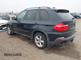 2010 BMW X5 35d with VIN 5UXFF0C53ALT76559, listed as a IAAI auction lot 40622982 with 134,821 mi miles. Bid and sale history available at carsss.com. Image 3.