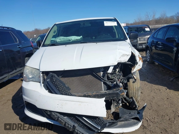 2014 Ram Cargo Van Tradesman with VIN 2C4JRGAGXER372764, listed as a IAAI auction lot 41753733 with 160,689 mi miles. Bid and sale history available at carsss.com. Image 11.