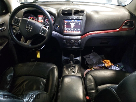 2015 Dodge Journey Crossroad with VIN 3C4PDCGG8FT680510, listed as a Copart auction lot 58321625 with 81,682 mi miles and Clean title. Bid and sale history available at DreamBid. Image 8.