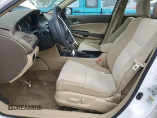 2009 Honda Accord LX-P with VIN 1HGCP26499A017578, listed as a Copart auction lot 57763655 with 180,282 mi miles and Salvage title. Bid and sale history available at DreamBid. Image 7.