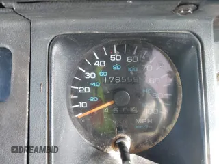 1995 Jeep Wrangler S with VIN 1J4FY19P3SP260597, listed as a IAAI auction lot 41883021 with 176,555 mi miles. Bid and sale history available at carsss.com. Image 15.
