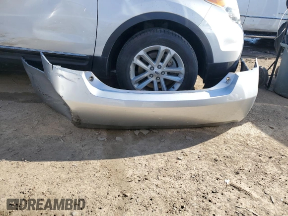2011 Toyota Camry LE with VIN 4T4BF3EK2BR172725, listed as a Copart auction lot 41046544 with 127,942 mi miles and Salvage title. Bid and sale history available at DreamBid. Image 12.