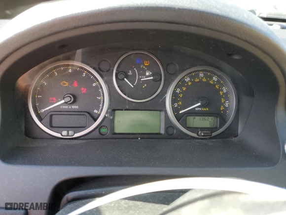 2008 Land Rover LR2 HSE with VIN SALFT24N38H108329, listed as a Copart auction lot 73279624 with 136,210 mi miles and Salvage Title. Bid and sale history available at carsss.com. Image 9.