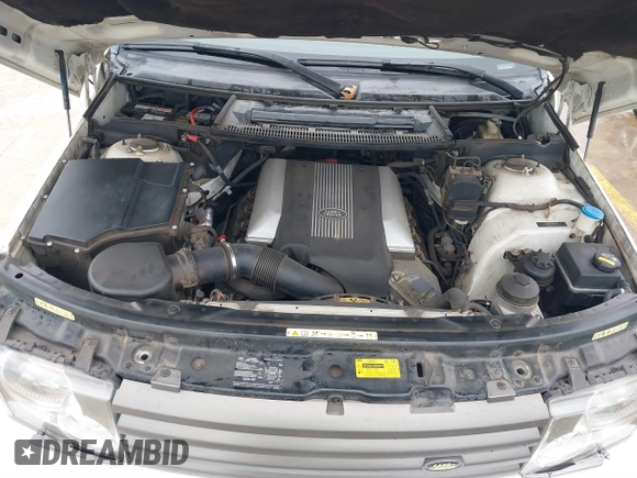 2005 Land Rover Range Rover HSE with VIN SALME11425A188699, listed as a IAAI auction lot 41192698 with 161,020 mi miles and . Bid and sale history available at DreamBid. Image 10.