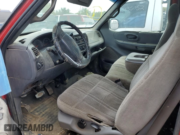 2000 Ford F-150 XL with VIN 1FTRX18W6YKA89266, listed as a Copart auction lot 65650054 with 2,483 mi miles and Clean Title. Bid and sale history available at carsss.com. Image 7.