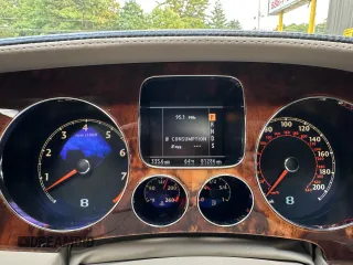 2008 Bentley Flying Spur with VIN SCBBR93W98C055885, listed as a Copart auction lot 55952445 with 81,286 mi miles and Clean Title. Bid and sale history available at DreamBid. Image 8.
