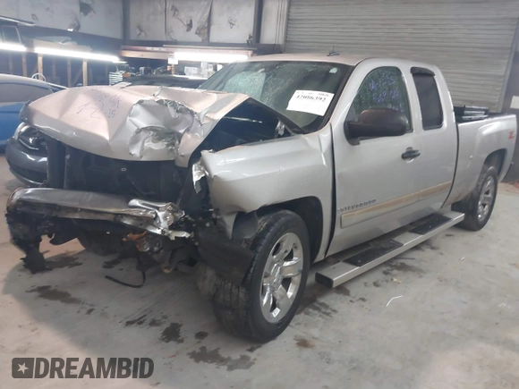 2007 Chevrolet Silverado 1500 Work Truck with VIN 2GCEC19C771603879, listed as a IAAI auction lot 42086392 with 307,745 mi miles and . Bid and sale history available at DreamBid. Image 17.