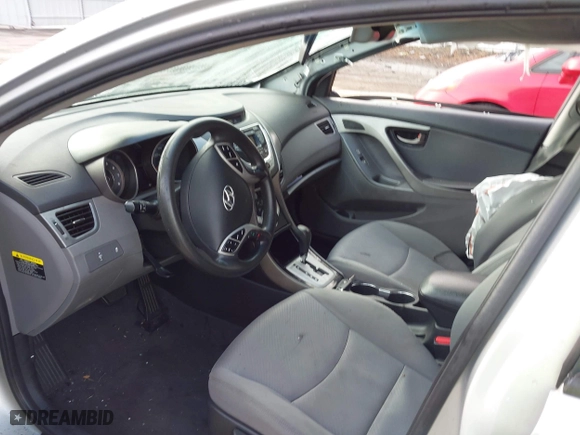 2011 Hyundai Elantra Ltd with VIN KMHDH4AE2BU148377, listed as a IAAI auction lot 41925933 with 189,669 mi miles. Bid and sale history available at carsss.com. Image 5.