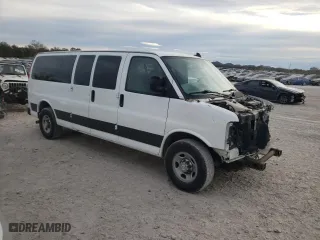 2017 Chevrolet Express Passenger LT with VIN 1GAZGPFF2H1241290, listed as a Copart auction lot 80438284 with 137,221 mi miles and Salvage Title. Bid and sale history available at carsss.com. Image 4.