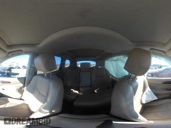 2018 Nissan Pathfinder SV with VIN 5N1DR2MN8JC618011, listed as a IAAI auction lot 41482884 with 113,915 mi miles. Bid and sale history available at carsss.com. Image 17.