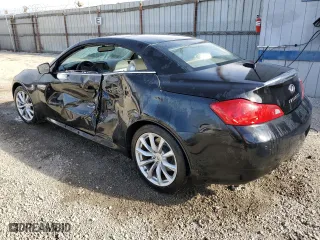 2011 Infiniti G37 Convertible with VIN JN1CV6FE5BM950017, listed as a Copart auction lot 82478244 with 109,038 mi miles and Clean Title. Bid and sale history available at carsss.com. Image 2.