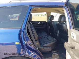 2019 Nissan Pathfinder SV z VIN 5N1DR2MN5KC651971, wystawiony jako IAAI lot #41997367 z przebiegiem 84 439 mil mil oraz . Historia ofert i sprzedaży dostępna na DreamBid. Obrazek 8.